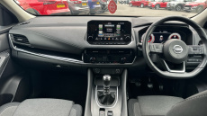 Nissan Qashqai 1.3 DiG-T MH N-Connecta 5dr Petrol Hatchback